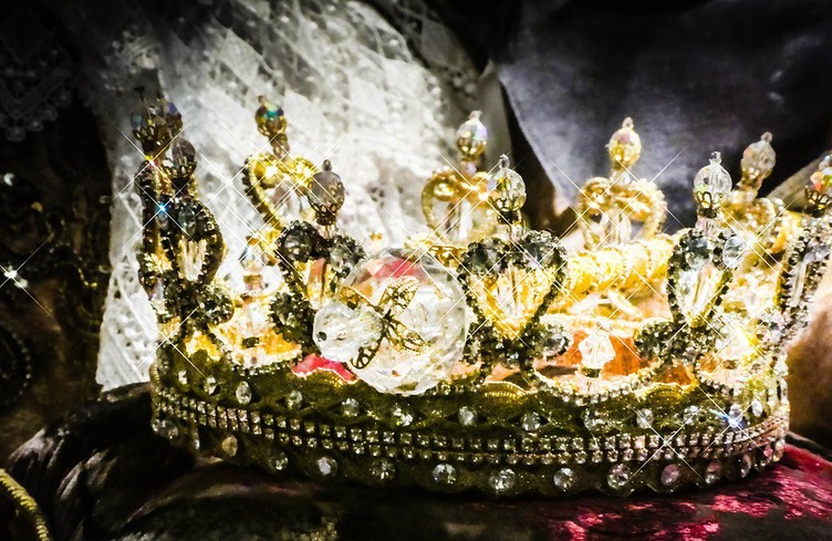 Les bijoux de la couronne débarquent à 6h50
