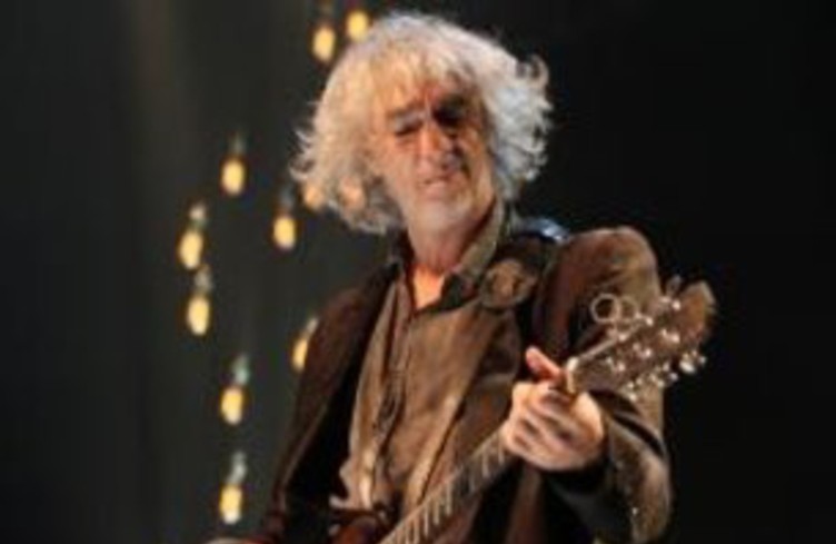 Back Dans Les Bacs : Louis Bertignac !