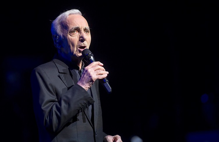 06h50: Un Jurassien et Charles Aznavour