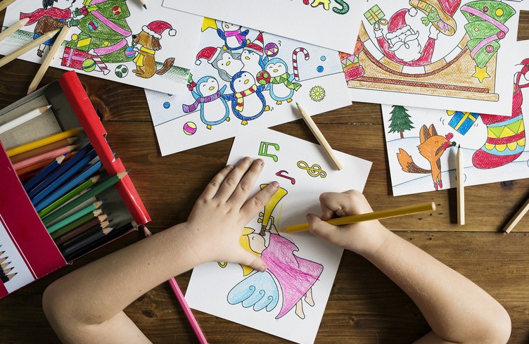 Des dessins d'enfants au 079 812 20 20
