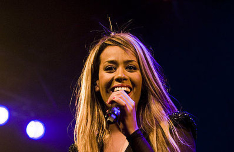 Amel Bent en nouveauté à 11h10