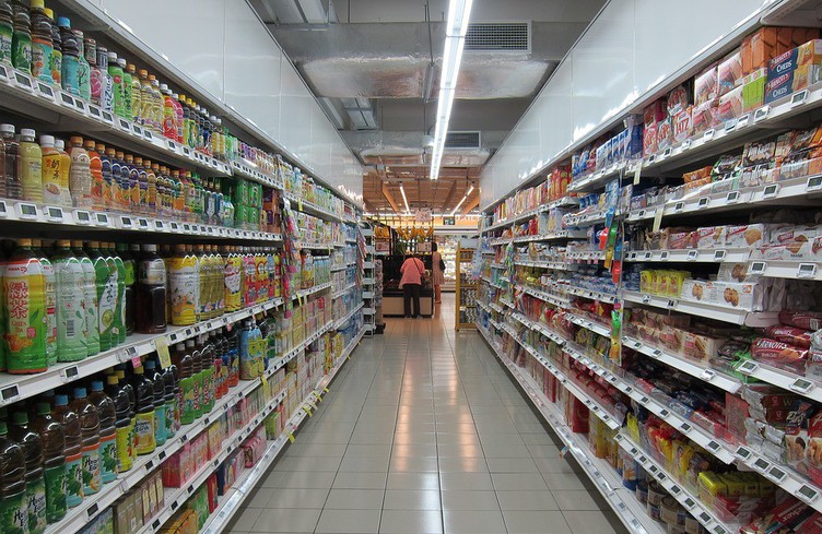06h25 février sans supermarché