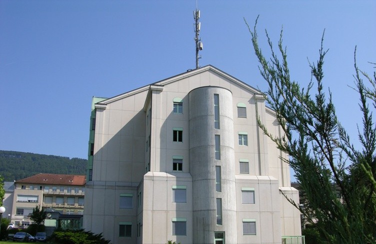 07h20 l'Hôpital du Jura est bondé