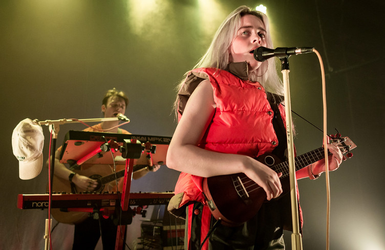 Billie Eilish pour la nouveauté de 11h10
