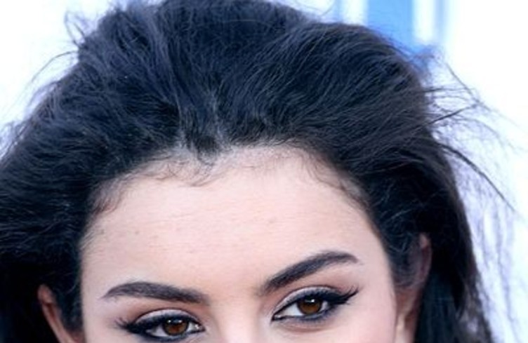 Charli XCX à 11h10 pour la nouveauté