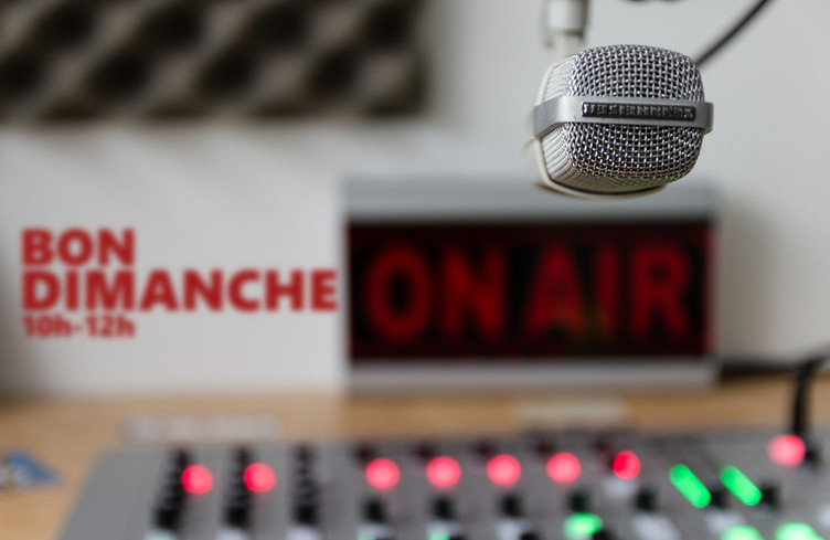Vos dédicaces jusqu'à midi, c'est Bon dimanche