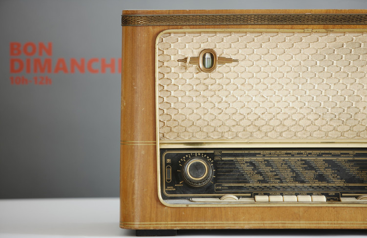 Vos dédicaces dans la radio jusqu'à midi