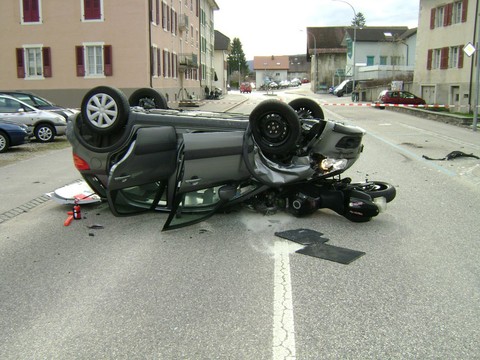 Accident à Corgémont (photo: police cantonale bernoise)