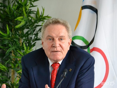 Denis Oswald.