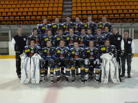 Le HC Moutier version 2013-2014 (photo : www.hc-moutier.ch)