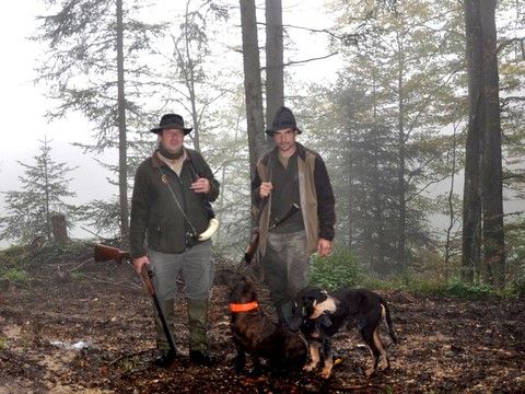 Fritz Schluep, président de la Société de chasse du district de Moutier et Didier Aschwanden