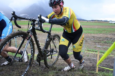 Lise-Marie Henzelin passera fréquemment du cyclo-cross à la route en 2015 (photo : www.lisemariehenzelin.ch)