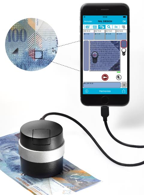 COLORCATCH NANO permet de détecter les faux billets.