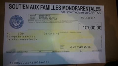 Un chèque de 10'000 francs pour venir en aide aux familles monoparentales