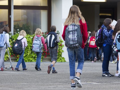 L'initiative contre le mitage urbain remise avec 135'000 signatures