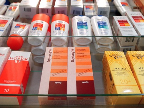 Initiative populaire pour lutter contre les prix surfaits en Suisse
