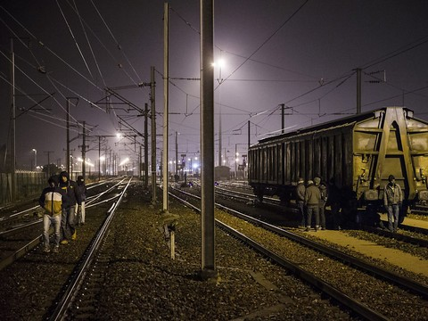 Mort à Calais d'un migrant soudanais percuté par un train