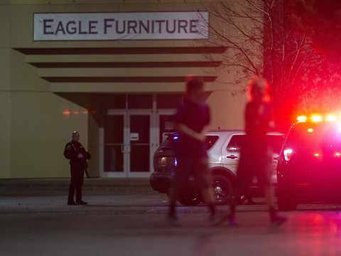 Cinq morts dans l'Etat de Washington: le tireur présumé arrêté