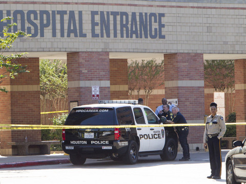 Un tireur abattu après avoir blessé six personnes à Houston