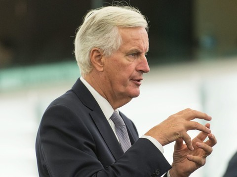 Le Français Michel Barnier endosse le costume de Monsieur Brexit