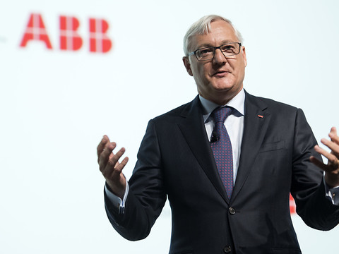 Le groupe ABB conserve sa division Réseaux électriques