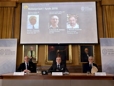 Nobel de physique à des spécialistes des changements de la matière