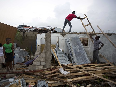 L'ouragan Matthew dévaste Haïti et provoque au moins 140 morts