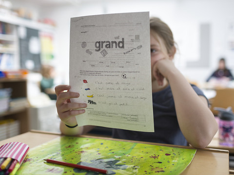 Français supprimé au primaire: texte soumis sans recommandation