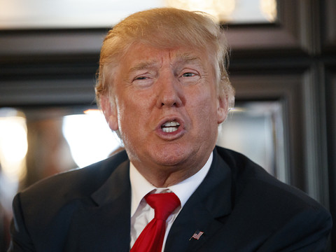 Trump dans la tourmente pour des propos abusifs sur les femmes