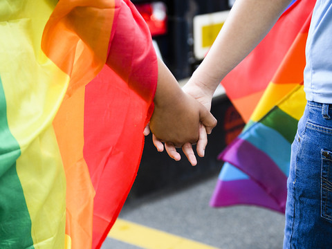 Une majorité de Suisses se dit favorable au mariage pour tous