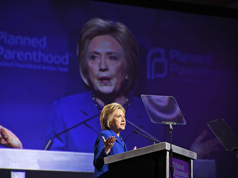 WikiLeaks publie des discours de Clinton pour Goldman Sachs