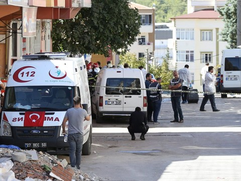 Deux kamikazes se font exploser à Gaziantep en Turquie