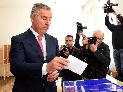 La politique pro-occidentale de Djukanovic au verdict des urnes