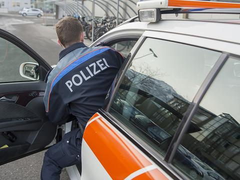 Rheinfelden: un conducteur zurichois happe le nouvel ami de son ex