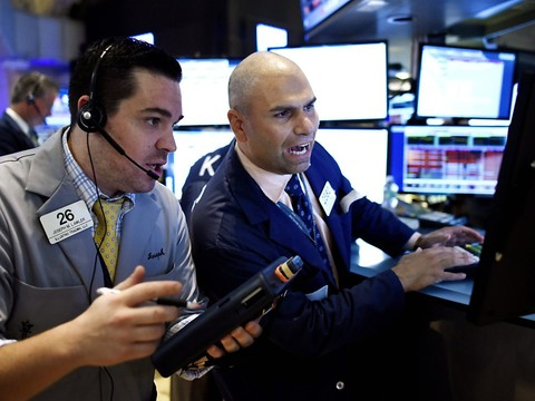 Séance hésitante vendredi à la Bourse de New York