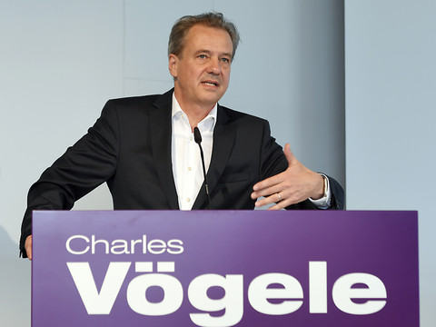 Selon le patron de Vögele, pas de coupes massives à craindre