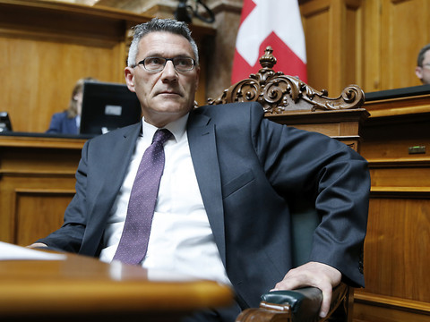 La justice bernoise pourra interroger Pirmin Schwander