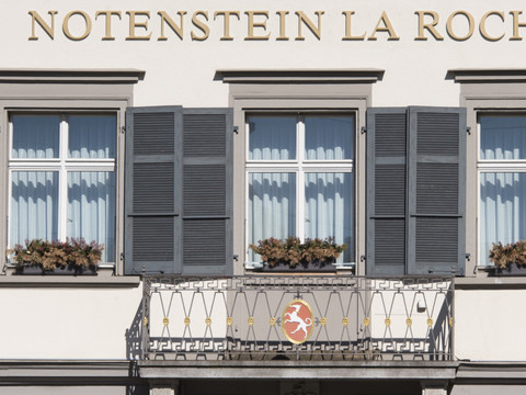 Notenstein, filiale de Raiffeisen, prend des mesures d'économies