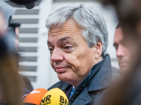 CETA: le sommet UE/Canada annulé, les discussions belges continuent