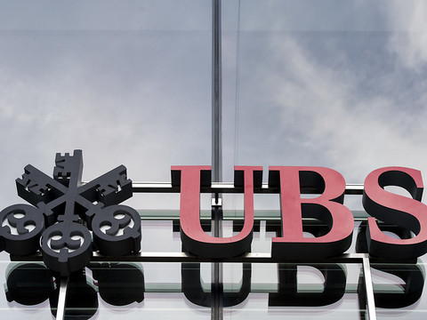 Bénéfice net en chute pour UBS au 3e trimestre