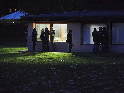 La police empêche une réunion d'extrême droite à Saxon (VS)