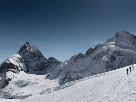 Les amateurs de glisse peuvent s'élancer sur les pistes ce week-end