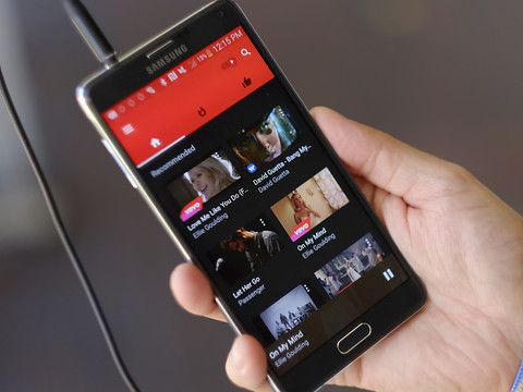 Revenus publicitaires des faux sites d'informations coupés