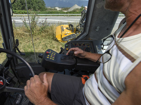 Des ceintures de sécurité pour les tracteurs qui dépassent 40km/h