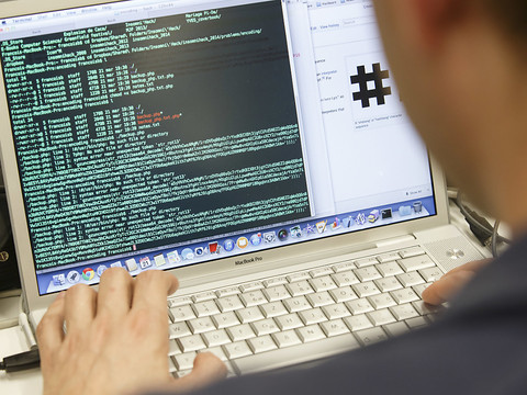 Un amateur de jeux vidéo aigri derrière une cyberattaque géante