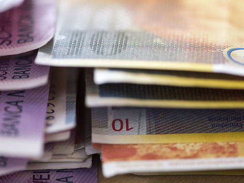 Fraude à 170 millions: des responsables d'ASE devant les juges