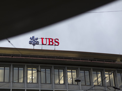 UBS relève ses prévisions de croissance pour la Suisse en 2016