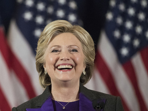 Clinton devance Trump de 2 millions de voix à la présidentielle