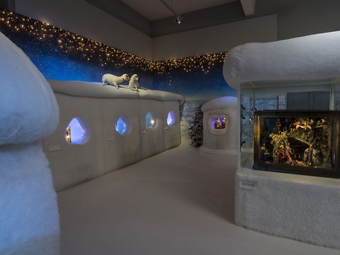 Crèches de couvents fribourgeois au Musée national à Zurich