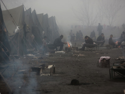 Echauffourées dans le principal camp de migrants de Bulgarie